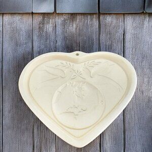 Pampered Chef Peace On Earth Cookie Mold 2002 USA CERAMIC Family Heritage VTG